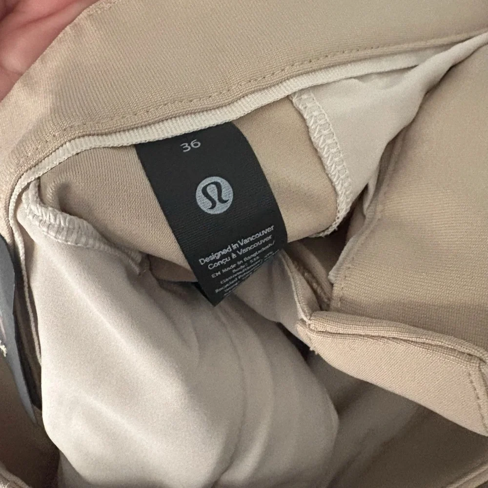 LULULEMON Men’s NWT ABC Cargo Pant Warpstreme in Trench Size 36 x 30 - Picture 10 of 10